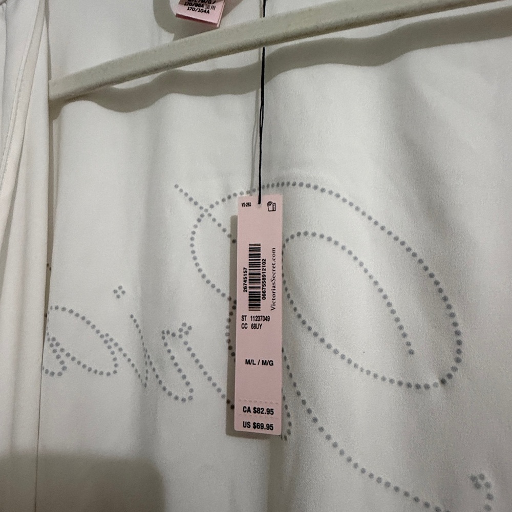NWT Bride Robe M/L - Picture 2 of 4